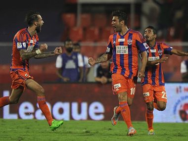 Played more with his head than his legs: Pune's Mutu finally shows glimpses of class in ISL Played more with his head than his legs: Pune's Mutu finally shows glimpses of class in ISL