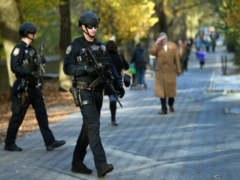 Three, including 4-year-old girl, injured in shooting at New York's Times Square; suspects at large