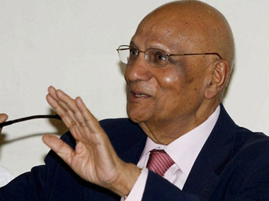 Lord Swraj Paul's son Angad plunges to death in London Lord Swraj Paul's son Angad plunges to death in London