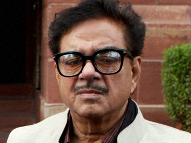 Nitish Kumar Bihar's tallest leader: Shatrughan Sinha after meeting the CM Nitish Kumar Bihar's tallest leader: Shatrughan Sinha after meeting the CM