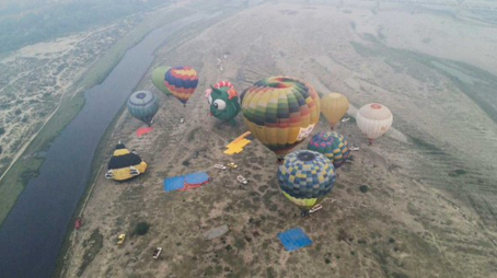 Agra skyline filled with hot air balloons but thick haze restricts view of Taj Mahal Agra skyline filled with hot air balloons but thick haze restricts view of Taj Mahal