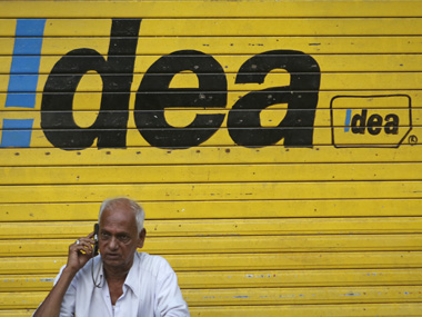 In 4G push, Idea Cellular to buy Videocon spectrum in Gujarat, UP for Rs 3,310 cr In 4G push, Idea Cellular to buy Videocon spectrum in Gujarat, UP for Rs 3,310 cr
