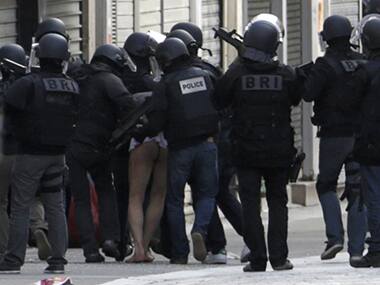 Paris police shoots hammer-wielding attacker near Notre Dame Cathedral; area cordoned off