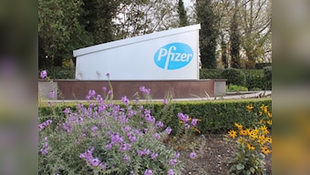 Pfizer in talks to merge off-patent drugs business with Mylan in a stock deal; plans to form global generic drug giant: Report