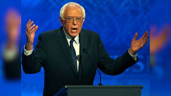 Bernie Sanders apologises to Hillary Clinton for data breach in US campaign