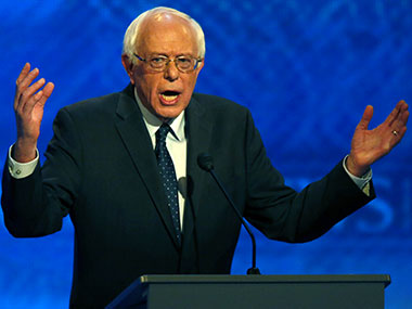 Bernie Sanders apologises to Hillary Clinton for data breach in US campaign Bernie Sanders apologises to Hillary Clinton for data breach in US campaign