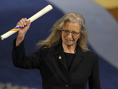 From Amy Schumer, Yoko Ono to Serena Williams: The 2016 Pirelli Calendar is unlike any other so far