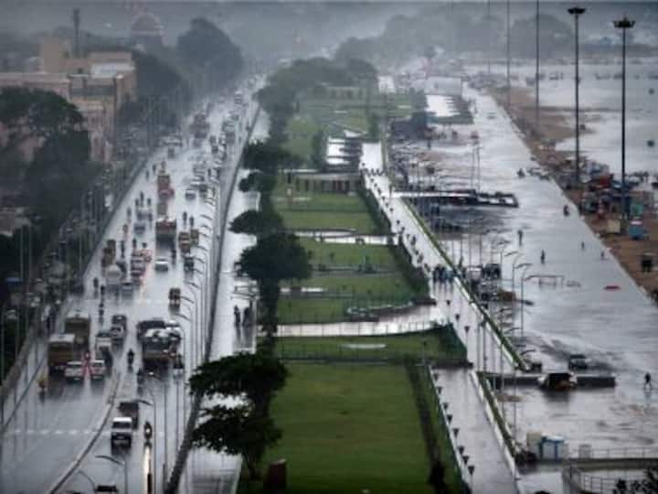 Tamil Nadu seeks Rs 4,500 crore from Urban Development Ministry after floods