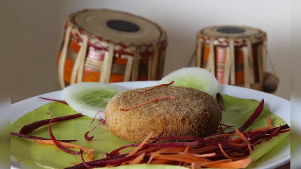 Thank God it's fried: Ten sizzling community snacks from Mumbai