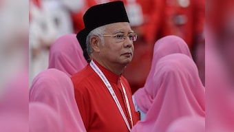 'No retreat, no surrender': Despite funding scandal, Malaysia PM Najib Razak refuses to back down
