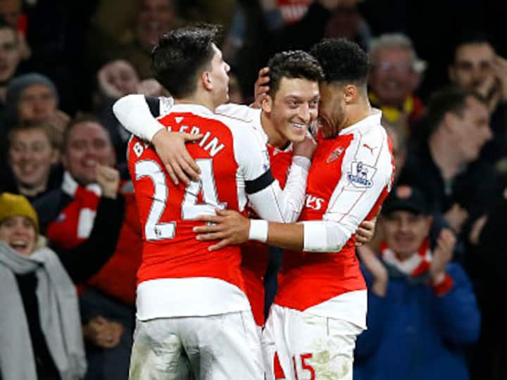Premier League: Astonishing Ozil comparable to Arsenal great Dennis Bergkamp, says Wenger Premier League: Astonishing Ozil comparable to Arsenal great Dennis Bergkamp, says Wenger