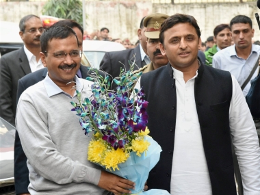 Kejriwal, Akhilesh meet in Delhi; discuss Okhla land ownership, pollution Kejriwal, Akhilesh meet in Delhi; discuss Okhla land ownership, pollution