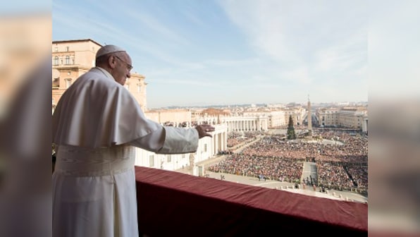 Pope’s Christmas message: Backs UN peace process in Syria, Libya; calls terrorism victims 'martyrs'