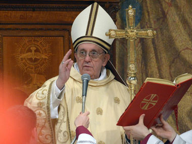 Pope Francis opens 'Holy Door', marks the start of Jubilee year Pope Francis opens 'Holy Door', marks the start of Jubilee year