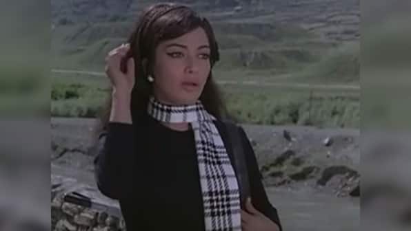 Yesteryear actor and style icon Sadhana passes away at the age of 74