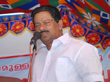 Solar scam: Opposition shouts slogans, surrounds Speaker's podium in Kerala Assembly Solar scam: Opposition shouts slogans, surrounds Speaker's podium in Kerala Assembly