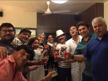 Sarabhai vs Sarabhai cast celebrates 10-year-reunion with selfies and songs Sarabhai vs Sarabhai cast celebrates 10-year-reunion with selfies and songs