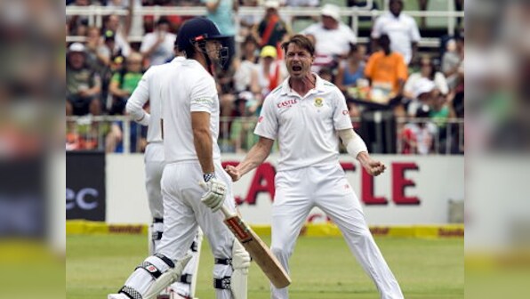 Steyn strikes to put brakes on England fightback on day one of first Test