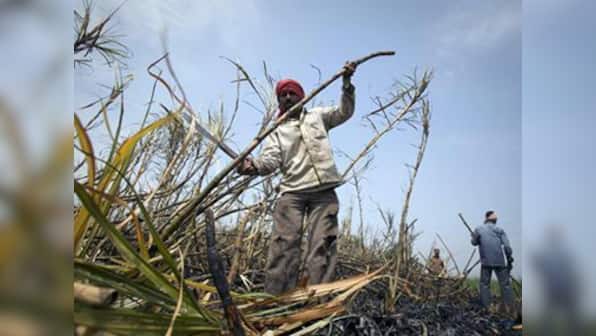 Govt pares FY16 growth forecast to 7-7.5% from 8.1-8.5% earlier