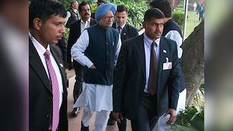 Congress panel calls visit to Kashmir fruitful, attributes it to credibility of Manmohan Singh