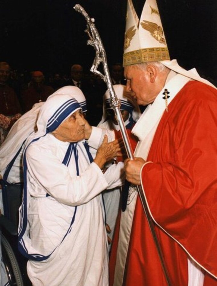Questions and answers about Mother Teresa and making saints
