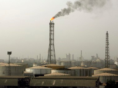 PSU refineries plan major overhaul to produce cleaner fuels from 2020; move may force petrol, diesel imports next year