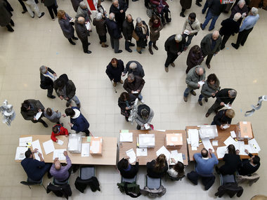 Newcomers take on established duo in Spains parliamentary election