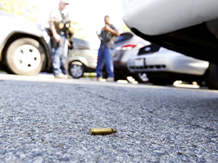 Panic at Charlotte, North Carolina shopping mall amid reports of gunshots