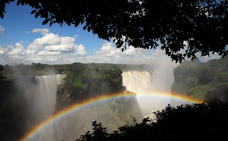 Victoria Falls, Zambia/Zimbabwe: From a 1,700-metre-wide ledge, the Zambezi River plunges 108 metres down into a gorge. Measured by height and width, it creates the world's largest curtain of water. A circular trail leads past the falls to the other side of the gorge. But, your attention please: The mists are as dense as a shower, so expect to get wet, and keep your cameras safely tucked away as you walk. In Livingstone (Zambia) and Victoria Falls (Zimbabwe), there are good, and in some cases expensive, accommodations. DPA. Victoria Falls, Zambia/Zimbabwe: From a 1,700-metre-wide ledge, the Zambezi River plunges 108 metres down into a gorge. Measured by height and width, it creates the world's largest curtain of water. A circular trail leads past the falls to the other side of the gorge. But, your attention please: The mists are as dense as a shower, so expect to get wet, and keep your cameras safely tucked away as you walk. In Livingstone (Zambia) and Victoria Falls (Zimbabwe), there are good, and in some cases expensive, accommodations. DPA.
