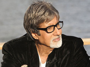 Amitabh Bachchan grateful to his fans for success of 'Wazir' Amitabh Bachchan grateful to his fans for success of 'Wazir'