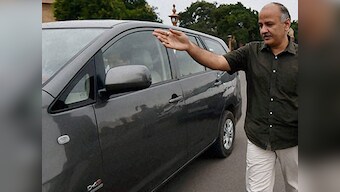 Two to three months without pay drives sanitation workers to protest outside Dy CM Sisodia's residence