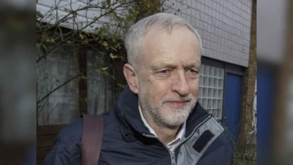 Brexit: Labour Party MPs call for Jeremy Corbyn's resignation over EU referendum campaign