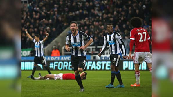 EPL: Dummett's late equaliser denies Man Utd, Valencia and Payet send West Ham fifth
