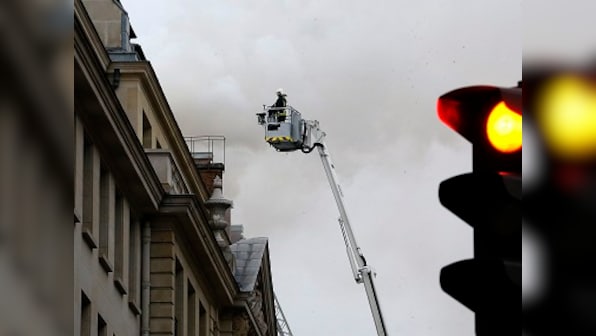 Top floor of Paris' landmark Ritz hotel catches fire