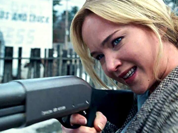 Joy review: This Jennifer Lawrence starrer hardly lives up to its title