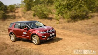 Kicking up some dirt at the Land Rover Experience