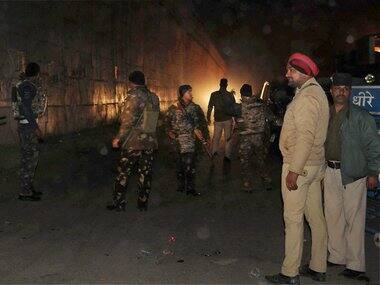 Pathankot terror attack: Teary eyed mourners give India's martyrs a hero's farewell