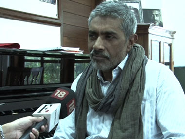 Flicker Singh: Will Prakash Jha play Diljit Dosanjh's coach in Sandeep Singh's biopic? Flicker Singh: Will Prakash Jha play Diljit Dosanjh's coach in Sandeep Singh's biopic?