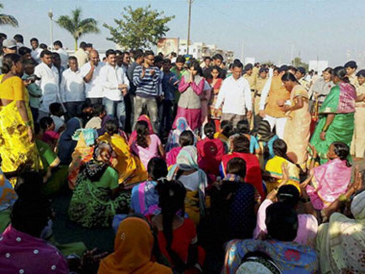 Shani Shingnapur temple row: Village Gram Sabha passes resolution against protesters