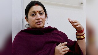 Smriti Irani's national flag edict: Twitterati react with support and sarcasm