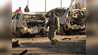 Mali: Nine dead as UN bases come under attack from six gunmen