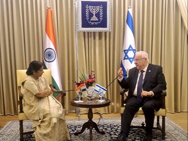 External Affairs Minister Sushma Swaraj meets President in Jerusalem. Twitter @MEAIndia