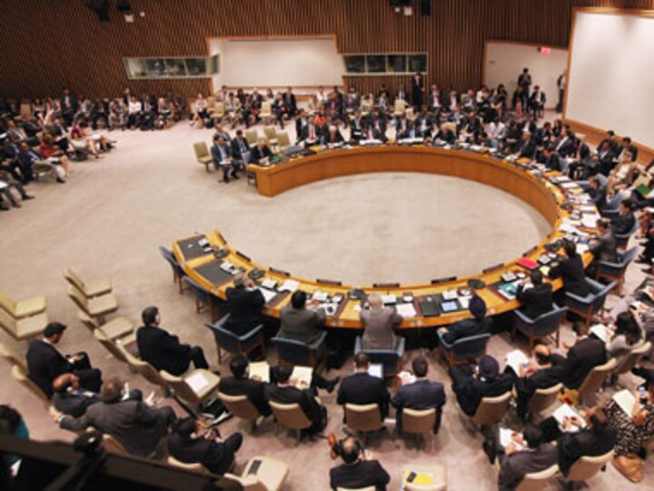 Syria peace talks: Efforts to end bloodshed in war-torn country begin on Monday, parties divided over agenda