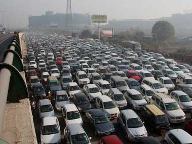 Odd-even scheme arrested peak pollution level, Delhi govt submits in High Court Odd-even scheme arrested peak pollution level, Delhi govt submits in High Court