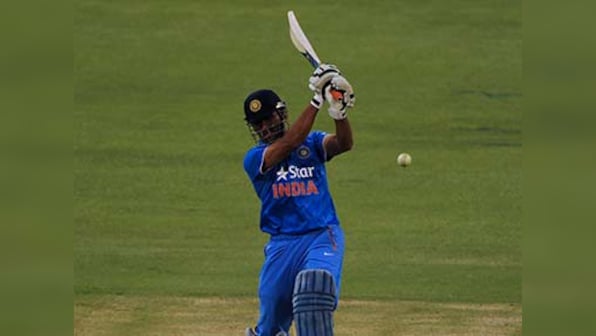 High praise: Dhoni knows his job better than anyone else, says Kohli