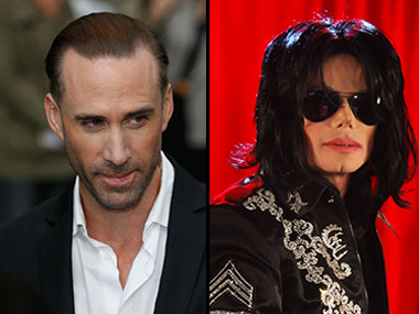 British actor Joseph Fiennes is playing Michael Jackson in a movie and Twitter is not happy British actor Joseph Fiennes is playing Michael Jackson in a movie and Twitter is not happy