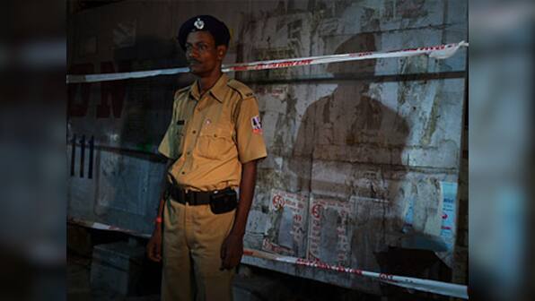Police constable shot dead by miscreants in Midnapore, Bengal