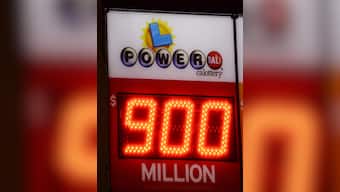 US on tenterhooks ahead of record $1.5 billion Powerball lottery jackpot