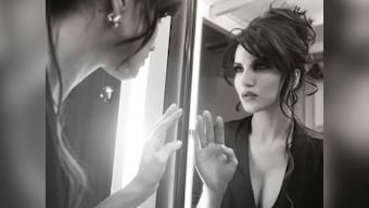 I don't know who Prasoon Joshi is; will have to google him, says Sunny Leone