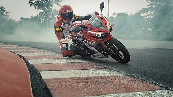 2016 Honda CBR150R launched in Indonesia 2016 Honda CBR150R launched in Indonesia